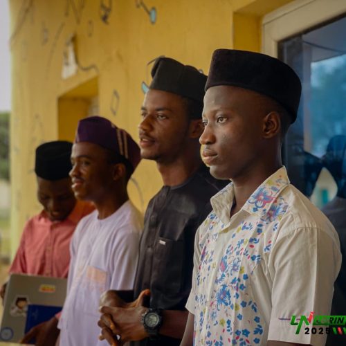 Ahmadi Muslim Students Promote Hard Work, Say No to Cybercrime